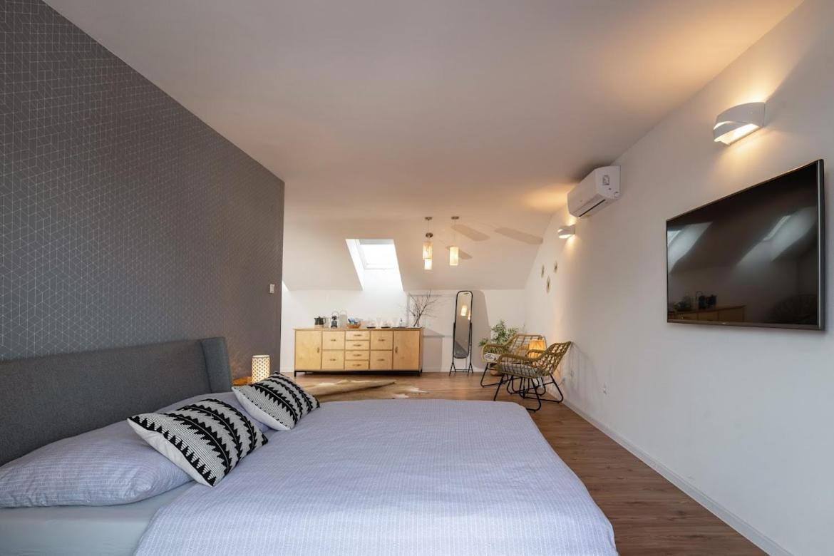 Apartman Pod Vezou 1 بانْشكا بيشتريتْسا المظهر الخارجي الصورة